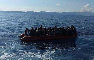 Yunanistan’ın ölüme ittiği 62 göçmen kurtarıldı