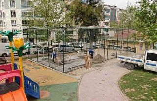 Yunusemre’de zemin yenileme çalışmaları sürüyor