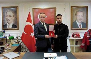Zonguldaklı itfaiye erine üstün fedakarlık madalyası