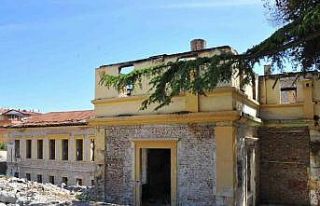 121 yıllık hastane binası restore ediliyor