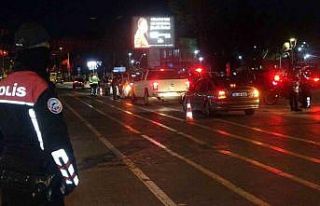 150 polisle ’Uşak Güvende’ uygulaması gerçekleşti