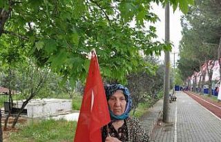 84 yaşındaki Hatice teyze, 70 kilometre uzaktan...