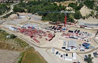 Adana’da depremzedeler için yeni TOKİ konutları...