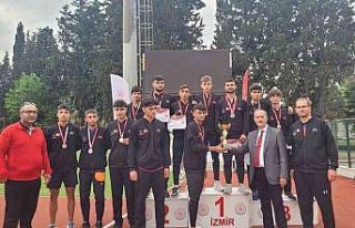 Adanalı öğrenciler atletizmde Türkiye Şampiyonu...