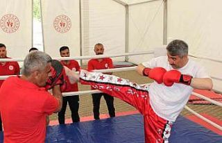 Adıyaman’dan TBMM’ye kick boksta kuşak sahibi...