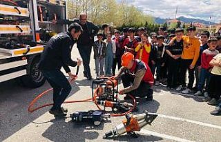 Afet farkındalık eğitimleri devam ediyor