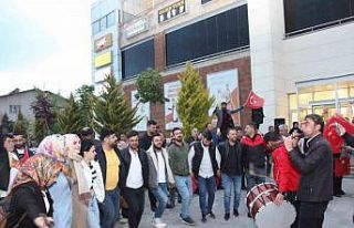 Ahlatlılar Cumhurbaşkanı Erdoğan’ın zaferini...