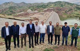 AK Parti heyeti baraj inşaatlarını inceledi