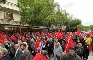 AK Parti Konya teşkilatından seçim öncesi yürüyüş