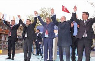 Ak Parti’den Hınıs çıkarması