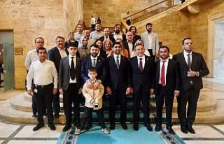 AK Partili milletvekilleri TBMM’ye kayıtlarını...