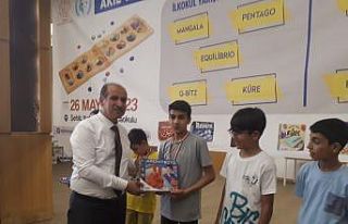 Akıl ve zeka oyunları turnuvasında Kozanlı öğrenciler...