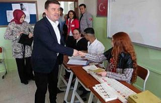 Aksaray’da oylar sandıkla buluşuyor