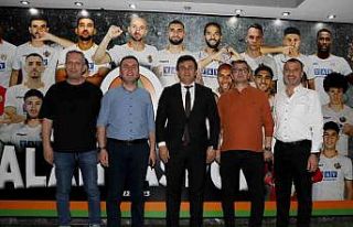 Alanyaspor- Konyaspor karşılaşmasını eğitim...