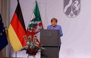 Almanya’nın eski Başbakanı Merkel devlet ödülü...