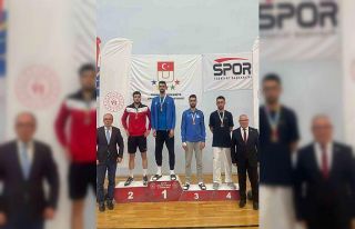 Anadolu Üniversiteli sporcudan Bartın’da altın...