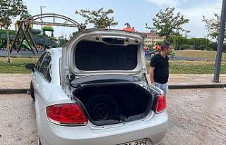 Antalya’da 15 dakikalık yağmur hayatı felç etti,...