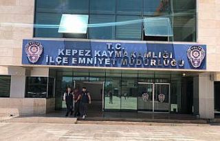 Antalya’da hapis cezası bulunan 2 firari yakalandı