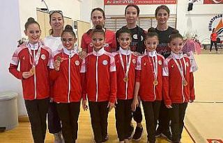 Antalyaspor’un cimnastikçileri kupaya uzandı