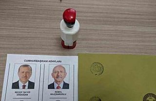 Ardahan’da oy verme işlemi başladı