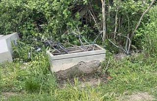 Arnavutköy’de sürücüsünün kontrolünden çıkan...