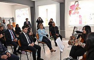 Aşık Mahzuni Şerif’in adı müzik sınıfında...