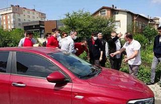 Ataşehir’de mobilya imalathanesinde yangın; 1...