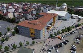 Avcılar’da 19 bin seçmen kayıtlı okulda yoğunluk...