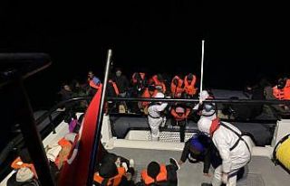 Ayvacık açıklarında 50 kaçak göçmen yakalandı