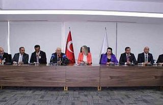 Azerbaycan heyetinden AK Parti’ye seçim öncesi...