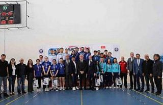 Badminton spor müsabakaları sona erdi
