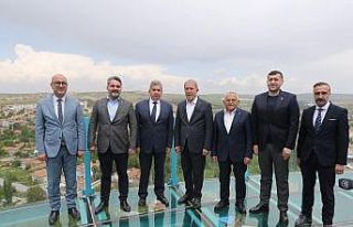 Bakan akar, Başkan Büyükkılıç ve Milletvekili...