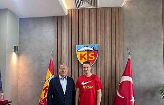 Bakan Akar’dan Kayserispor’un Yunan stoperine...