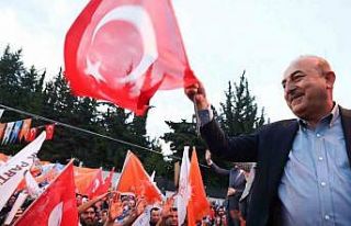 Bakan Çavuşoğlu: "Suriyelileri gönderelim...