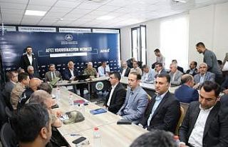 Bakan Ersoy, Malatya’da istişarelerde bulundu