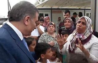 Bakan Koca’yı karşısında görünce gözyaşlarına...