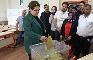 Bakan Yanık: "İnşallah Türkiye yüzyılını...