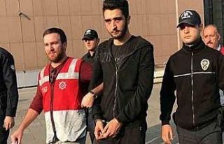 Bakırköy’de insanların üzerine araba süren...