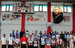 Balçova’da kalpleri ısıtan turnuva