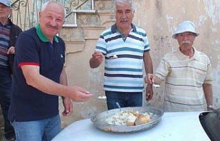 Balıkesir’de imece ile köy hayrı düzenlendi