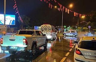 Balıkesir’de sel mağdurlarına yaklaşık 3 milyon...