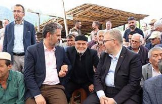 Başkan Suer, ilçeye bağlı köylerde yaşayan vatandaşlar...