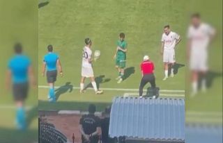 Batman Petrolspor taraftarları, Nazilli-Bursa maçında...