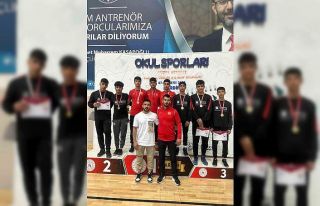 Batmanlı güreşçilerden 16 madalya