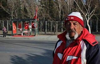 ’Bayrak Dede’ Hayatını Kaybetti