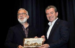 Bergama’da ‘İstanbul’un Fethi’ konulu konferans