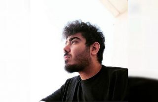 Beylikdüzü’nde bir genç, boynunda plastik kelepçe...