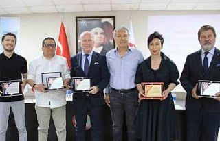 Bilimsel Eczacılığın 184. yılında vefakar ve...