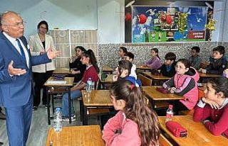 ‘Bir kitap bin pencere’ okuma birincileri belirlendi