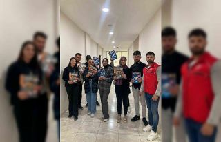 Bulanık’ta sınavına girecek gençlere kitap desteği